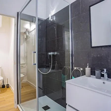 T2 -le Winter Palace, Vue Apartment Saint-Raphael (Var)
