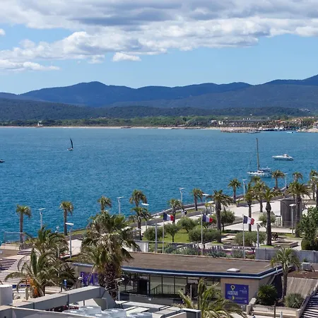 شقة T2 -le Winter Palace, Vue Saint-Raphaël